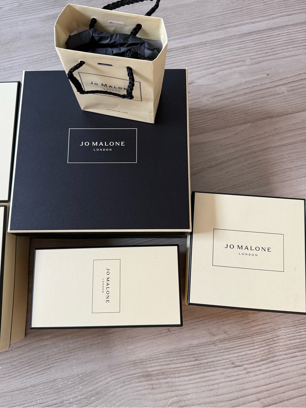 Jo Malone cream and black Gift Box set